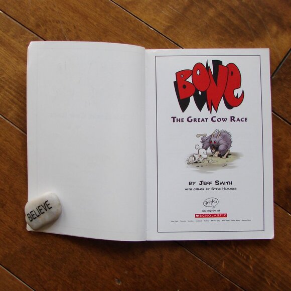 Bone The Great Cow Race Jeff Smith Scholastic 1st Printing 2005 Comic Comedy - Picture 2 of 5
